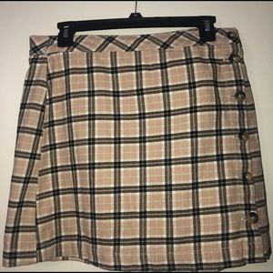 plaid skirt